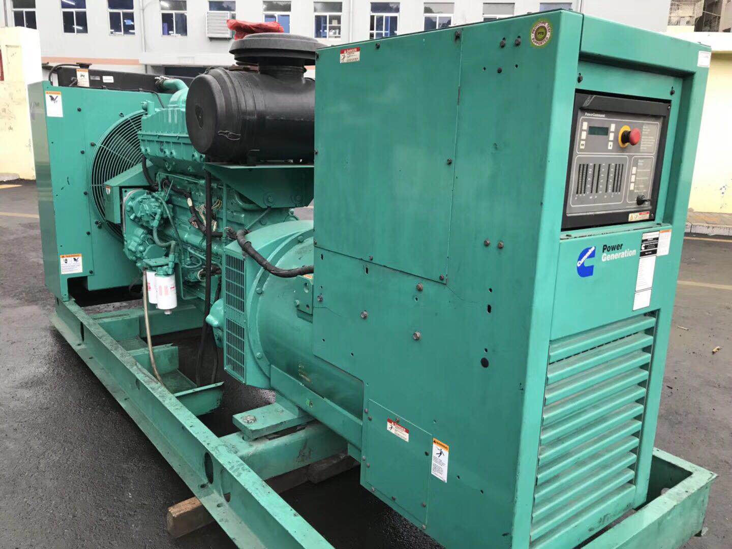 300KW二手进口康明斯发电机组