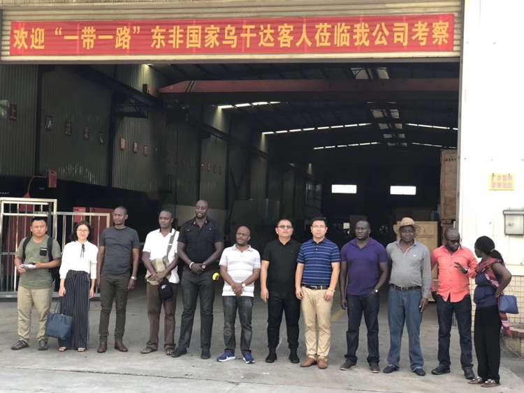 乌干达发电机客户参观访问我公司