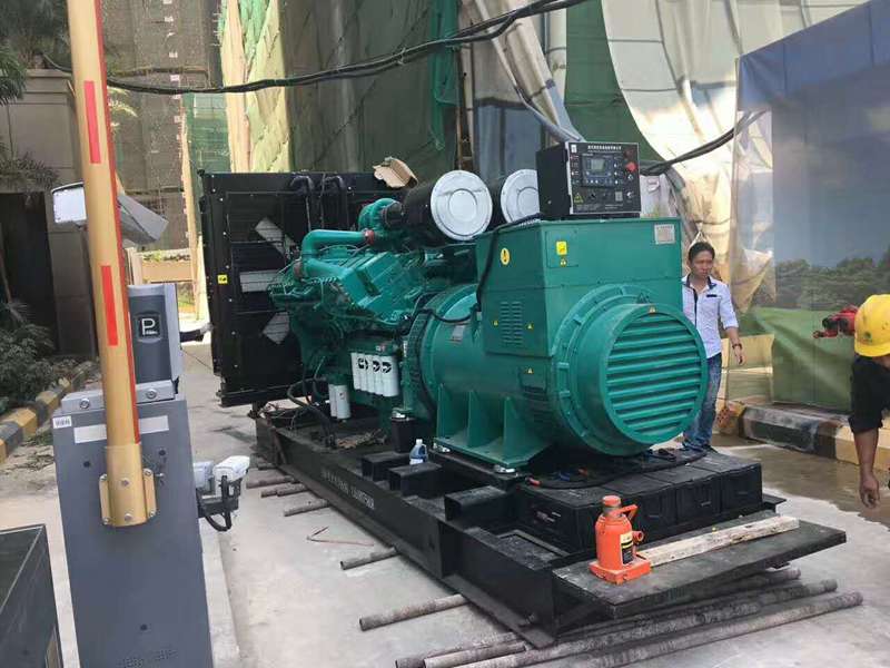 1200KW康明斯发电机组出口到缅甸